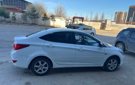 Hyundai Solaris II рестайлинг, 2014 год, 470 000 рублей, 3 фотография