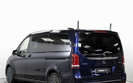 Mercedes-Benz V-Класс, 2019 год, 5 500 000 рублей, 7 фотография