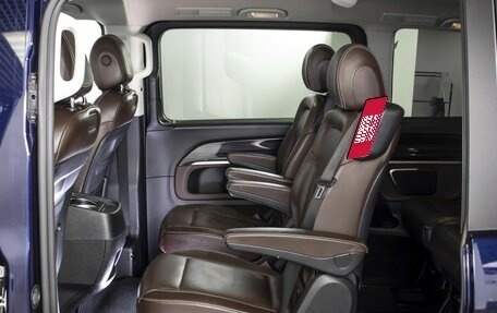 Mercedes-Benz V-Класс, 2019 год, 5 500 000 рублей, 10 фотография