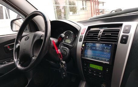 Hyundai Tucson III, 2006 год, 664 000 рублей, 6 фотография