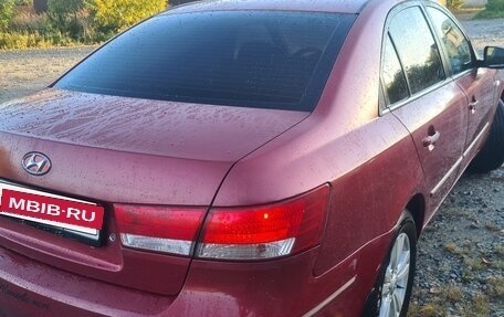 Hyundai Sonata VI, 2010 год, 780 000 рублей, 8 фотография