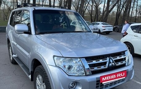Mitsubishi Pajero IV, 2011 год, 1 899 000 рублей, 4 фотография