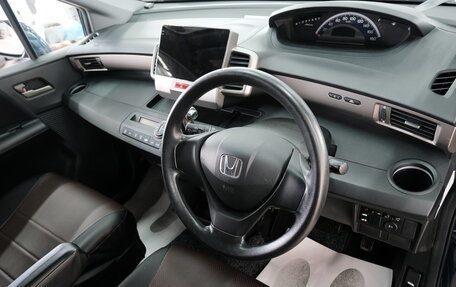 Honda Freed I, 2011 год, 1 279 000 рублей, 10 фотография