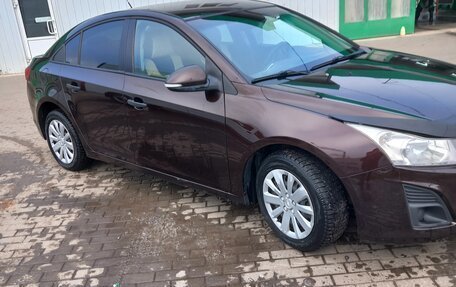 Chevrolet Cruze II, 2014 год, 750 000 рублей, 5 фотография