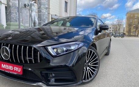 Mercedes-Benz CLS, 2019 год, 5 900 000 рублей, 2 фотография