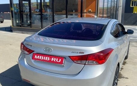 Hyundai Avante, 2011 год, 920 000 рублей, 4 фотография
