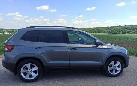 Skoda Karoq I, 2021 год, 2 100 000 рублей, 4 фотография