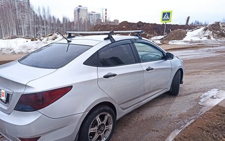 Hyundai Solaris II рестайлинг, 2011 год, 500 000 рублей, 6 фотография
