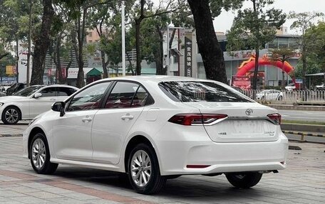 Toyota Corolla, 2022 год, 1 400 000 рублей, 4 фотография