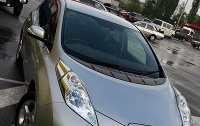 Nissan Leaf I, 2013 год, 600 000 рублей, 1 фотография