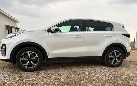 KIA Sportage IV рестайлинг, 2019 год, 2 100 000 рублей, 1 фотография