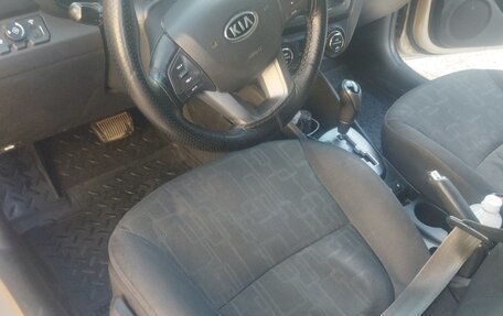 KIA Rio III рестайлинг, 2012 год, 850 000 рублей, 7 фотография