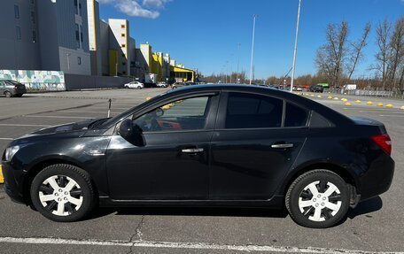 Chevrolet Cruze II, 2011 год, 750 000 рублей, 4 фотография