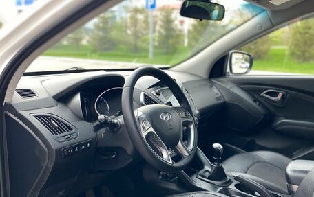 Hyundai ix35 I рестайлинг, 2015 год, 1 699 990 рублей, 2 фотография