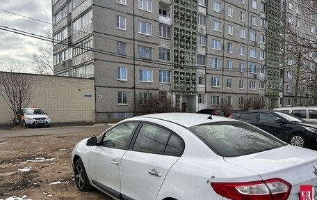 Renault Fluence I, 2013 год, 450 000 рублей, 3 фотография