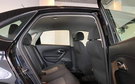 Volkswagen Polo VI (EU Market), 2014 год, 935 000 рублей, 17 фотография