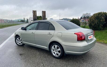 Toyota Avensis III рестайлинг, 2004 год, 580 000 рублей, 4 фотография