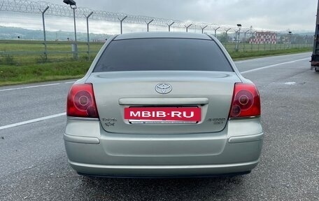 Toyota Avensis III рестайлинг, 2004 год, 580 000 рублей, 3 фотография