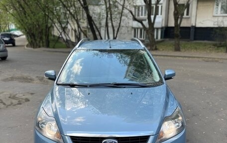 Ford Focus II рестайлинг, 2010 год, 695 000 рублей, 2 фотография
