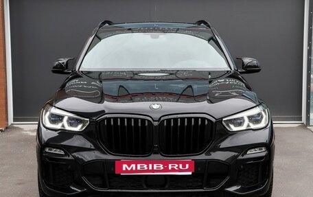 BMW X5, 2018 год, 6 000 000 рублей, 3 фотография