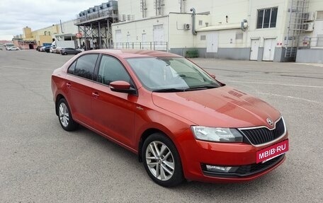 Skoda Rapid I, 2018 год, 1 300 000 рублей, 2 фотография