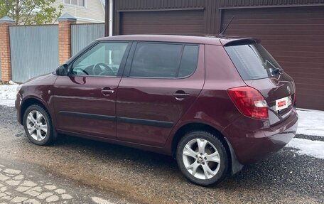 Skoda Fabia II, 2013 год, 950 000 рублей, 3 фотография