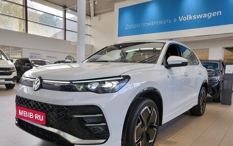 Volkswagen Tiguan, 2024 год, 5 698 000 рублей, 2 фотография