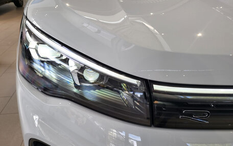 Volkswagen Tiguan, 2024 год, 5 698 000 рублей, 9 фотография
