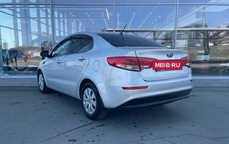 KIA Rio III рестайлинг, 2016 год, 999 000 рублей, 6 фотография