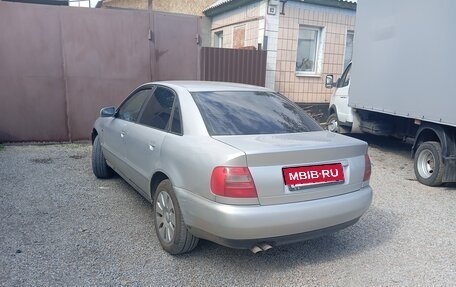 Audi A4, 1998 год, 200 000 рублей, 4 фотография