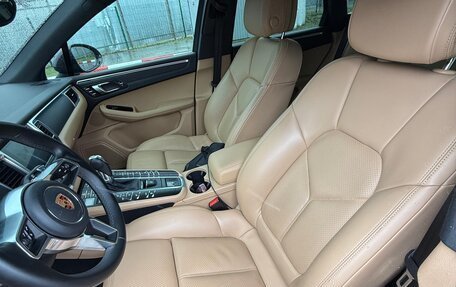 Porsche Macan I рестайлинг, 2018 год, 4 690 000 рублей, 7 фотография