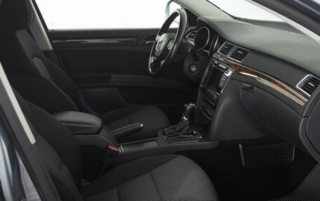 Skoda Superb III рестайлинг, 2013 год, 999 000 рублей, 12 фотография