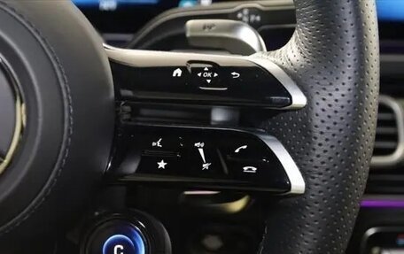 Mercedes-Benz GLE AMG, 2025 год, 13 000 000 рублей, 17 фотография