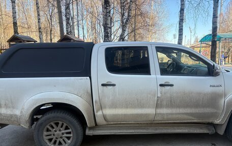 Toyota Hilux VII, 2013 год, 2 500 000 рублей, 3 фотография