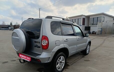 Chevrolet Niva I рестайлинг, 2013 год, 520 000 рублей, 4 фотография