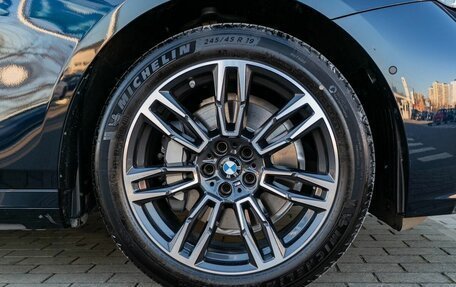 BMW 5 серия, 2024 год, 9 490 000 рублей, 6 фотография