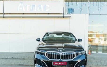 BMW 5 серия, 2024 год, 9 490 000 рублей, 7 фотография