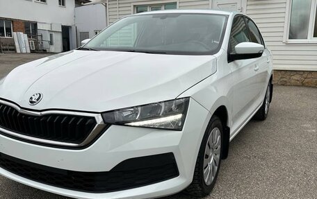 Skoda Rapid II, 2021 год, 1 470 000 рублей, 4 фотография