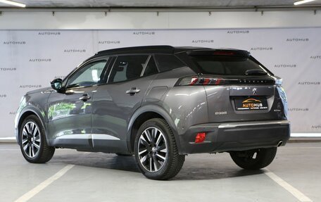 Peugeot 2008 II, 2020 год, 2 200 000 рублей, 5 фотография