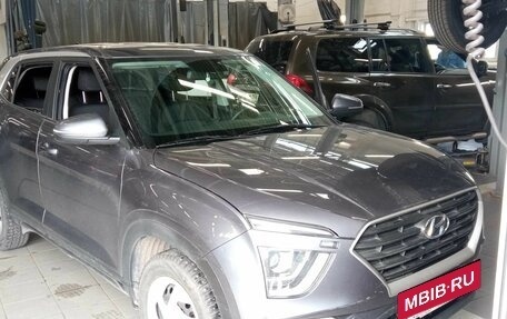 Hyundai Creta, 2021 год, 2 330 000 рублей, 2 фотография