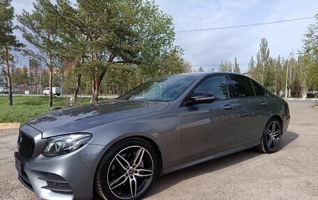 Mercedes-Benz E-Класс, 2017 год, 3 650 000 рублей, 5 фотография