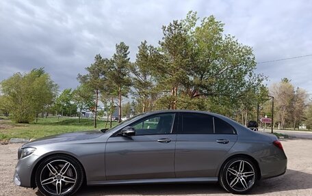 Mercedes-Benz E-Класс, 2017 год, 3 650 000 рублей, 12 фотография
