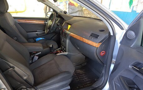 Opel Astra H, 2005 год, 400 000 рублей, 4 фотография