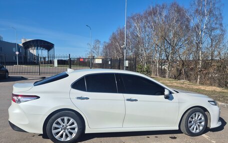 Toyota Camry, 2019 год, 2 599 000 рублей, 4 фотография