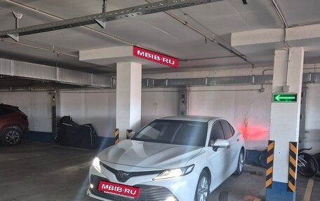 Toyota Camry, 2019 год, 2 599 000 рублей, 2 фотография