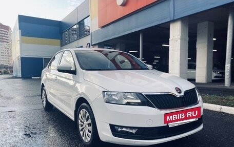 Skoda Rapid I, 2017 год, 1 400 000 рублей, 2 фотография