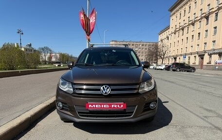 Volkswagen Tiguan I, 2015 год, 1 850 000 рублей, 3 фотография