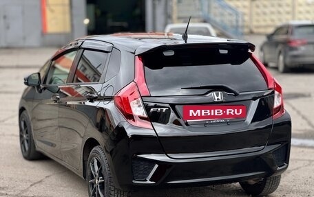 Honda Fit III, 2013 год, 950 000 рублей, 5 фотография