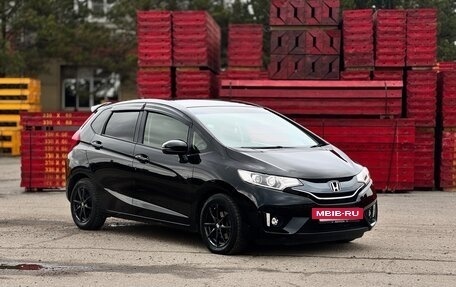 Honda Fit III, 2013 год, 950 000 рублей, 2 фотография