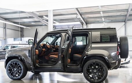 Land Rover Defender II, 2025 год, 29 500 000 рублей, 6 фотография